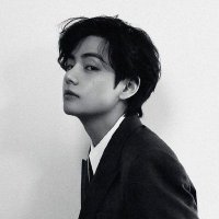 jully so pretty I could die⁷ (@bunyb3ar) 's Twitter Profile