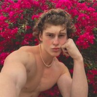 𝐞𝐫𝐨𝐬 𝐝. (@erosdevou3) 's Twitter Profile