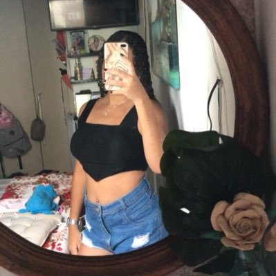 _alicebarbosaa_ Profile Picture