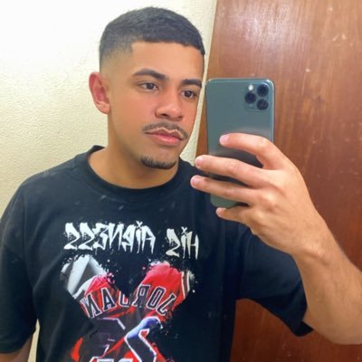 - O Senhor é o meu refúgio e fortaleza; - 25anos;