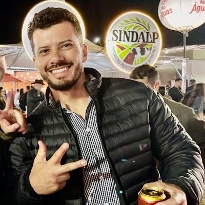 Engenheiro Civil.