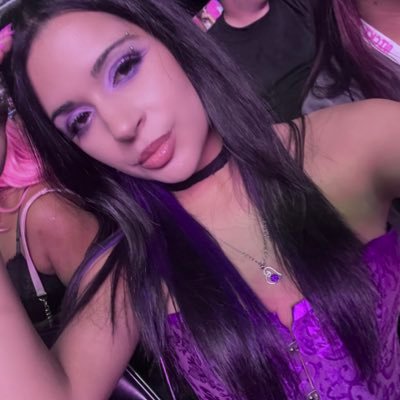 ✨𝔭𝔦𝔫𝔨 𝔣𝔯𝔦𝔡𝔞𝔶 𝔦𝔰 𝔱𝔥𝔢 𝔦𝔪𝔭𝔯𝔦𝔫𝔱✨ Artist/Producer🎀 barb since 2012🎀 | Nicki follows 🦄 liked x13 | she/her