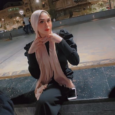 من ناحيه الحب انا حبي ليك عظيم جداََ💛