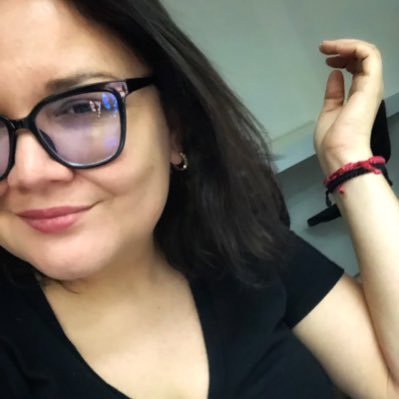 TatianaMayde's profile picture. Fotografa, seudolectora, basquetbolera, viajera por ratos