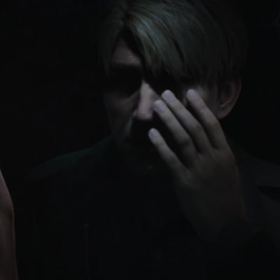 WosieHosie's profile picture. most self centered dumbass in the world