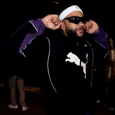 dudaochavo41098's profile picture. 