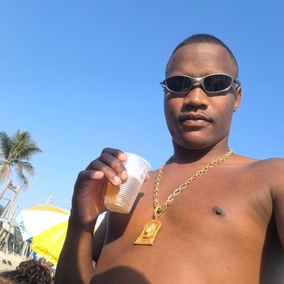 Não quero ser melhor que ninguém, só quero viver! 🙌🏾🕊️❤️