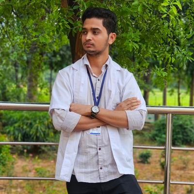 DrGuruashish's profile picture. Doctor🩺