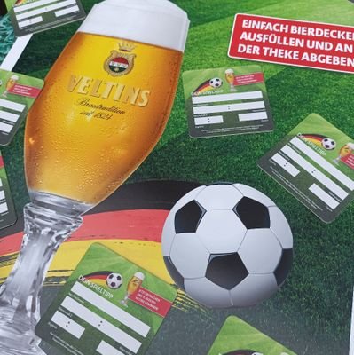 Bier, Fußball und lockere Sprüche. Und hier politisch völlig inkorrekt! Immer schön durstig bleiben! Wohlsein!