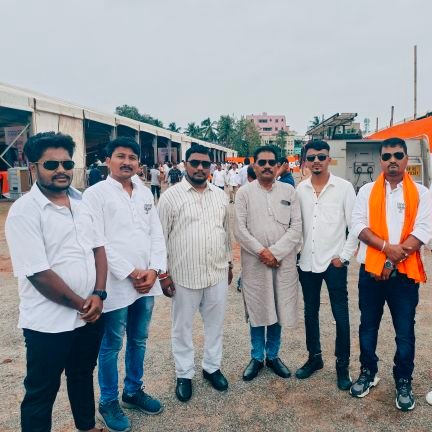 Business men - profession (owner of mahaveer electrical ) ରାୟଗଡା ମୋର ମାଟି ମୁଁ ଚାହୁଁଛି ରାୟଗଡା ମାଟି ର ଭିନ୍ନ ଏକ ପରିଚୟ ଓଡିଶା ପାଇଁ ✊ ଲୁଟ ତରାଜ ବନ୍ଦ ହଉ 🙏