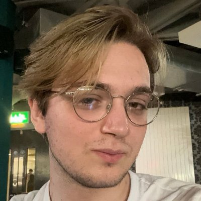 PhD student at the EPSRC CDT @HetSysCDT.
Maths and Physics graduate from @uniofwarwick