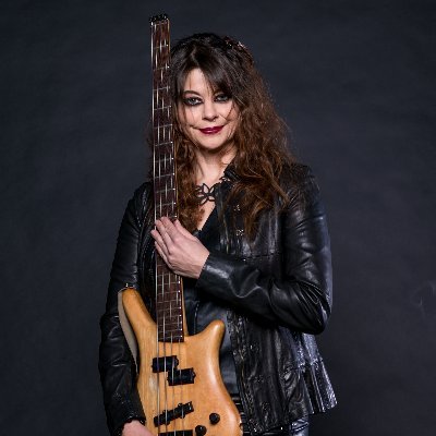 piquet667's profile picture. Teacher @ LTPS - ENSA / UNILU/Bassplayer Shadowhispers /Metal and Pipes/Shadows' Night asbl /ALIPS /Metality /Stephen King Constant reader