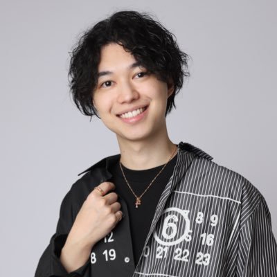 CEO_Kitano's profile picture. 億超えSNSマーケター | 教育事業/出版/メディア運営など┃借金７桁からSNSマーケで７年連続年商億超え┃インスタとYouTubeマーケが得意