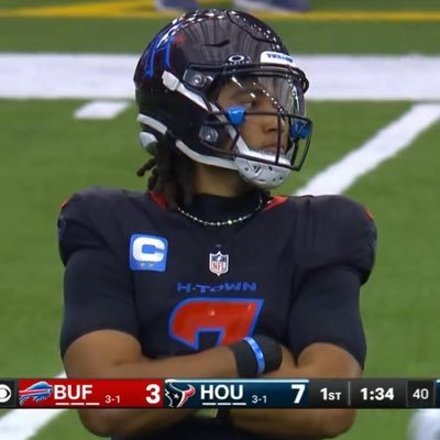 TweetlessJuJu's profile picture. I’m just here for the memes