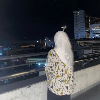 aisyahhrose_'s profile picture. a princess living in my dream🌷