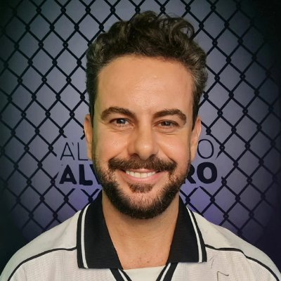 Apresentador, narrador e ex-peladeiro em atividade 🎙️@alambradoraiz
🎲 @KTO_brasil. Trabalhei na @cbnfloripa e @GloboEsporteSC