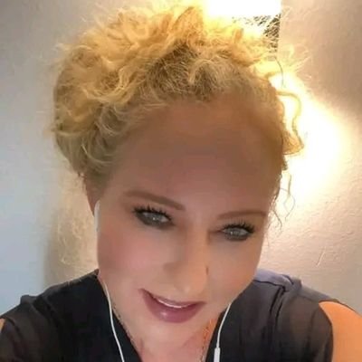 jopav5422262440's profile picture. 