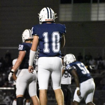 Chambersburg, PA /LB, OLB, RB /4.6 GPA /2026 /https://t.co/1GMWxj0DY7. Phone Number: 717-729-9401 Email: npompeii15@gmail.com
