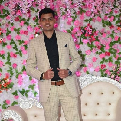 Om_Sharma_'s profile picture. The best thing about me is, I'm a limited edition, thare are no other copies.

CMA finalist