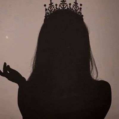 Randomedit69424's profile picture. 