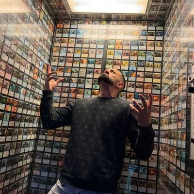 🃏 MtG & Gaming enthusiast
🧙🏼♂️ Founder / Content creator of the Mana Burners Guild, a Dutch MtG community
✉️ mradriannnn@gmail.com