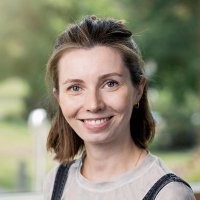 Alice Burton (@aliceroselyn) 's Twitter Profile