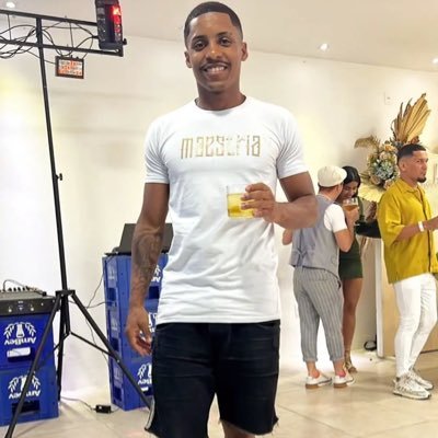 oliiveiraajn97's profile picture. 