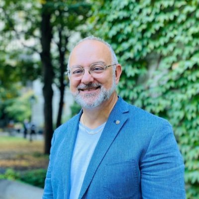 Chef de l'Opposition officielle à l'Hôtel de ville de Montréal et conseiller de la Ville dans @ArrSaintLaurent pour @EnsembleMtl. @MTL_Ville #polmtl