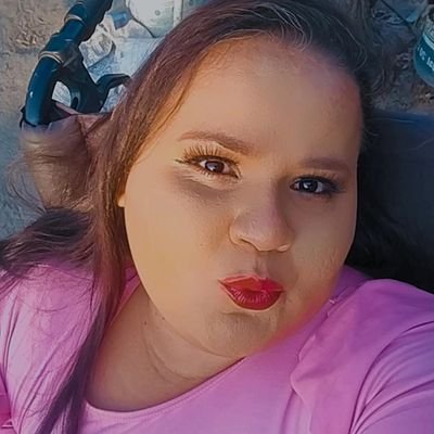 Nunca deixe de sonhar acredite que o impossível ainda pode acontecer💕❤
Instagram: tayoficial10