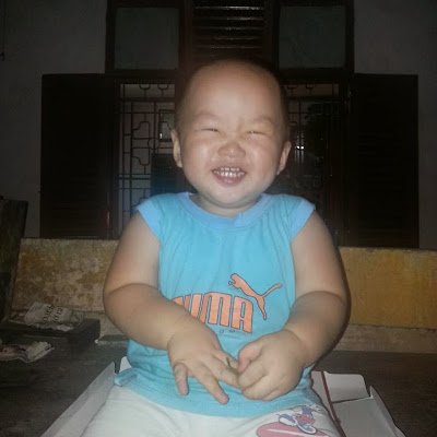 Binnn1012's profile picture. 