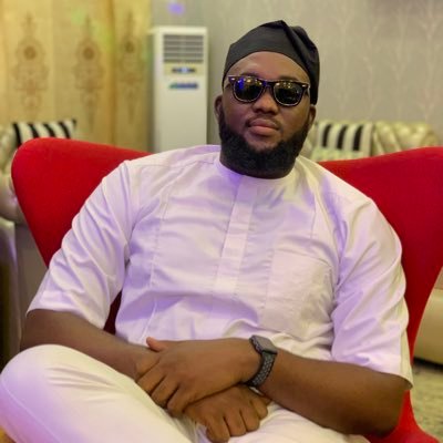 Earth Scientist 🌍 Political Analyst. Just trying to live the possible best of my life. @manutd.