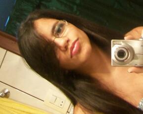 Familia, Deus, Amigos, Chocolate, divertida , 13 anos , one direction ... Follow-me? *.*