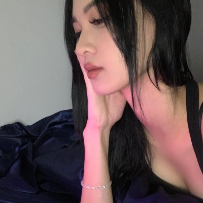 LJalovel1134's profile picture. 