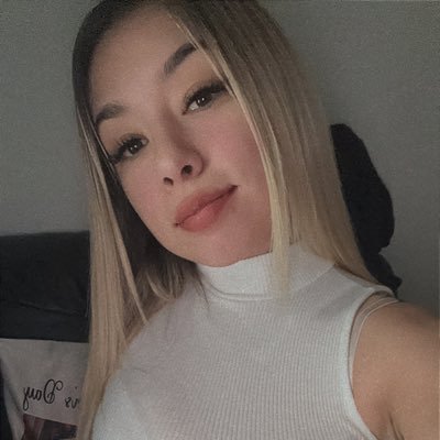 JessicaDav4785's profile picture. Currently a student @utrgv - Future Educator👩🏼‍🏫 - Married & a Mom of 4 ❤️ #student #elearning #earlychildhoodeducation