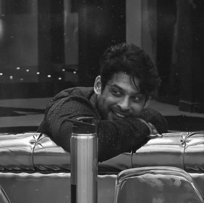 | न मे प्रियः स्यात् त्वदन्यो लोके |
𝑻𝑼 𝒀𝑨𝑯𝑬𝑬𝑵 𝑯𝑨𝑰 @sidharth_shukla ♡
✧ 𝙬𝙝𝙚𝙧𝙚 𝙨𝙝𝙚 𝙨𝙩𝙖𝙣𝙙𝙨, 𝙨𝙩𝙖𝙧𝙨 𝙨𝙝𝙞𝙣𝙚 @ishehnaaz_gill ✧