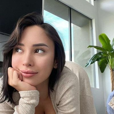 veroniccap82521's profile picture. 