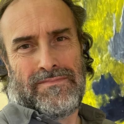 Grafico pubblicitario e comunicatore d'impresa Curatore d'arte contemporanea