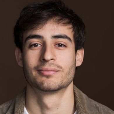 De33317's profile picture. 😂