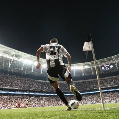 _batuhan_inan's profile picture. Atatürk’ün izinde Beşiktaş’ın peşinde.