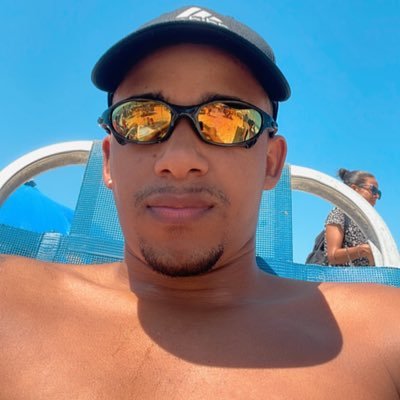 crf_re's profile picture. zn/rj