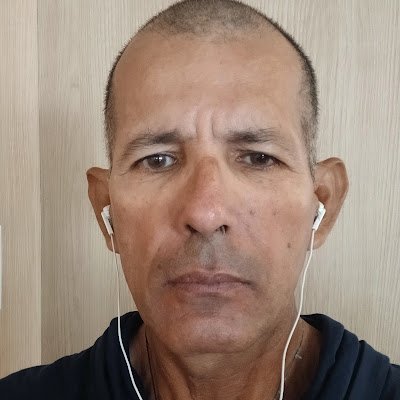 Francis82244732's profile picture. 