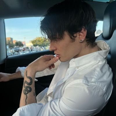 ectorfireheart Profile Picture