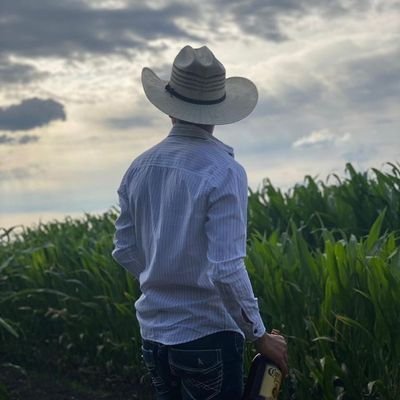 LucasSnche71836's profile picture. L&M❤️