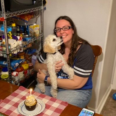 #OutlawQueen, 👻Shows, StarWars, Disney, Universal, NYI, NYJ, Wife, 🐶Mom to Loki. RIP BEAR 4/19/19, RIP MILO 12/28/19