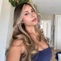 karol. (@kaalge) 's Twitter Profile