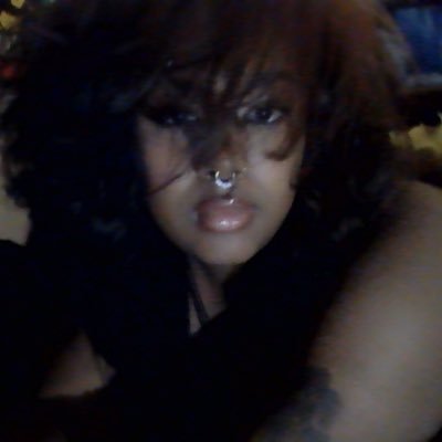 1nkdrops's profile picture. 22 n gay