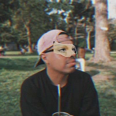 Algunos dicn q los bbs nacen d un repollo, otrs q t trae la cigüeñas y otrs q es cuando el pajarito entra a la jaula... así q no estaría sbiendo q híbrido soy