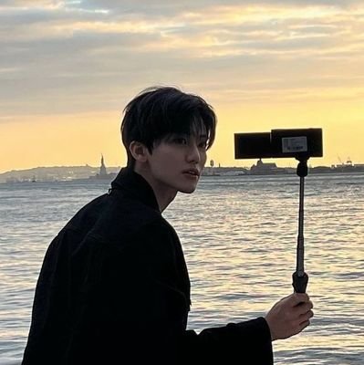 2313addict's profile picture. INFJ🔥
#재민 #제노