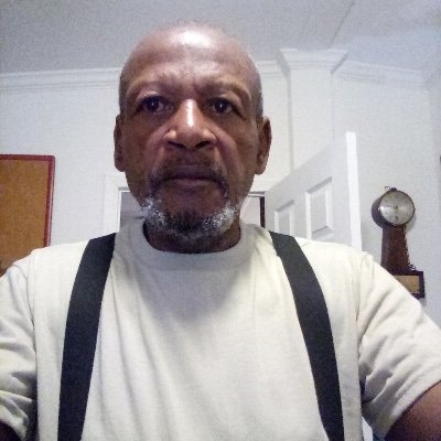 courtneywi35791's profile picture. 