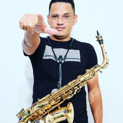 Arcoverdense cm orgulho!🎷Saxofonista🎷 Palmeirense Doente.Pai De Adrianinho Lima Filho
O Passado é uma roupa que não nos serve mais